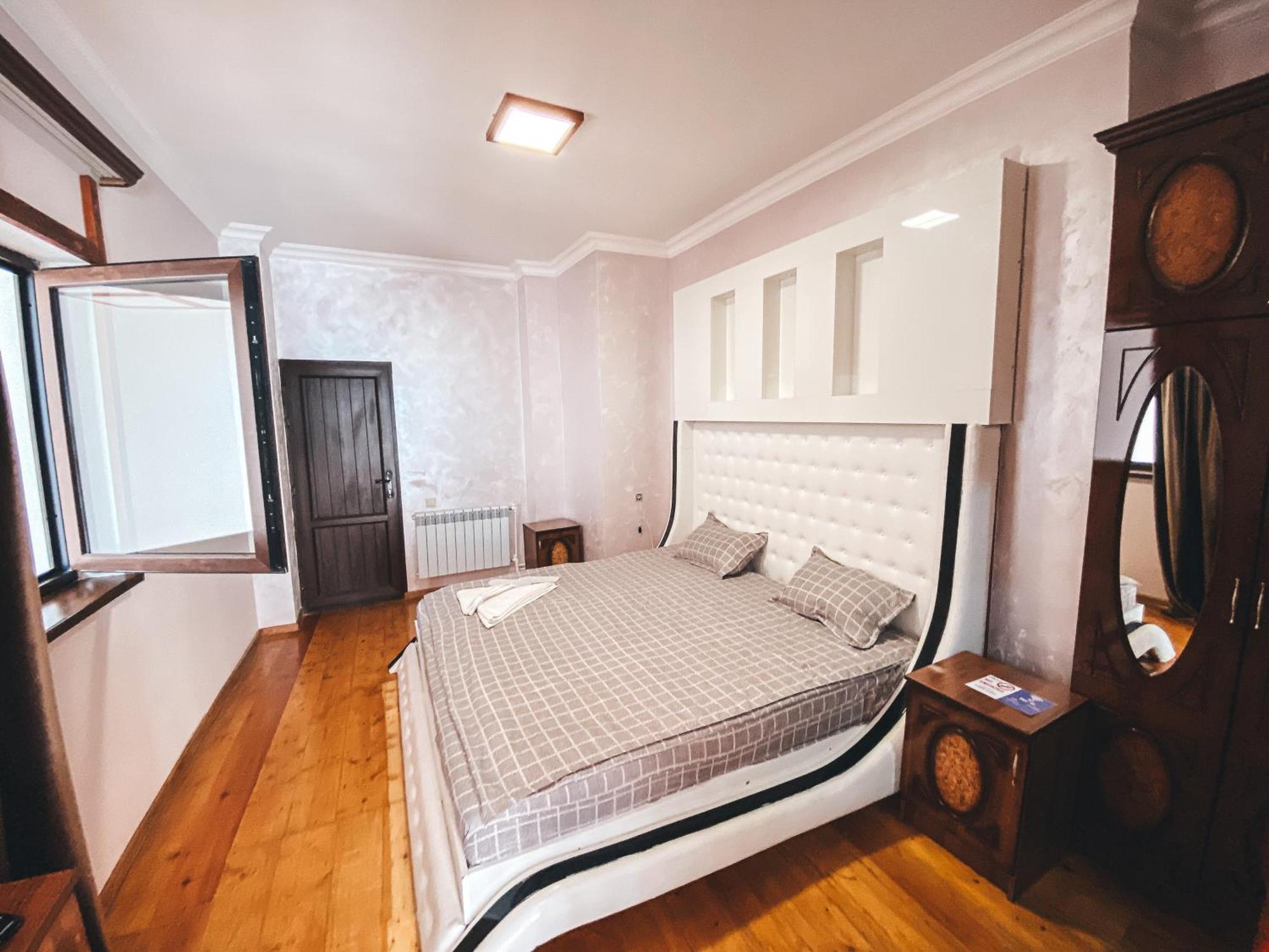 Yerevan Hotel מראה חיצוני תמונה
