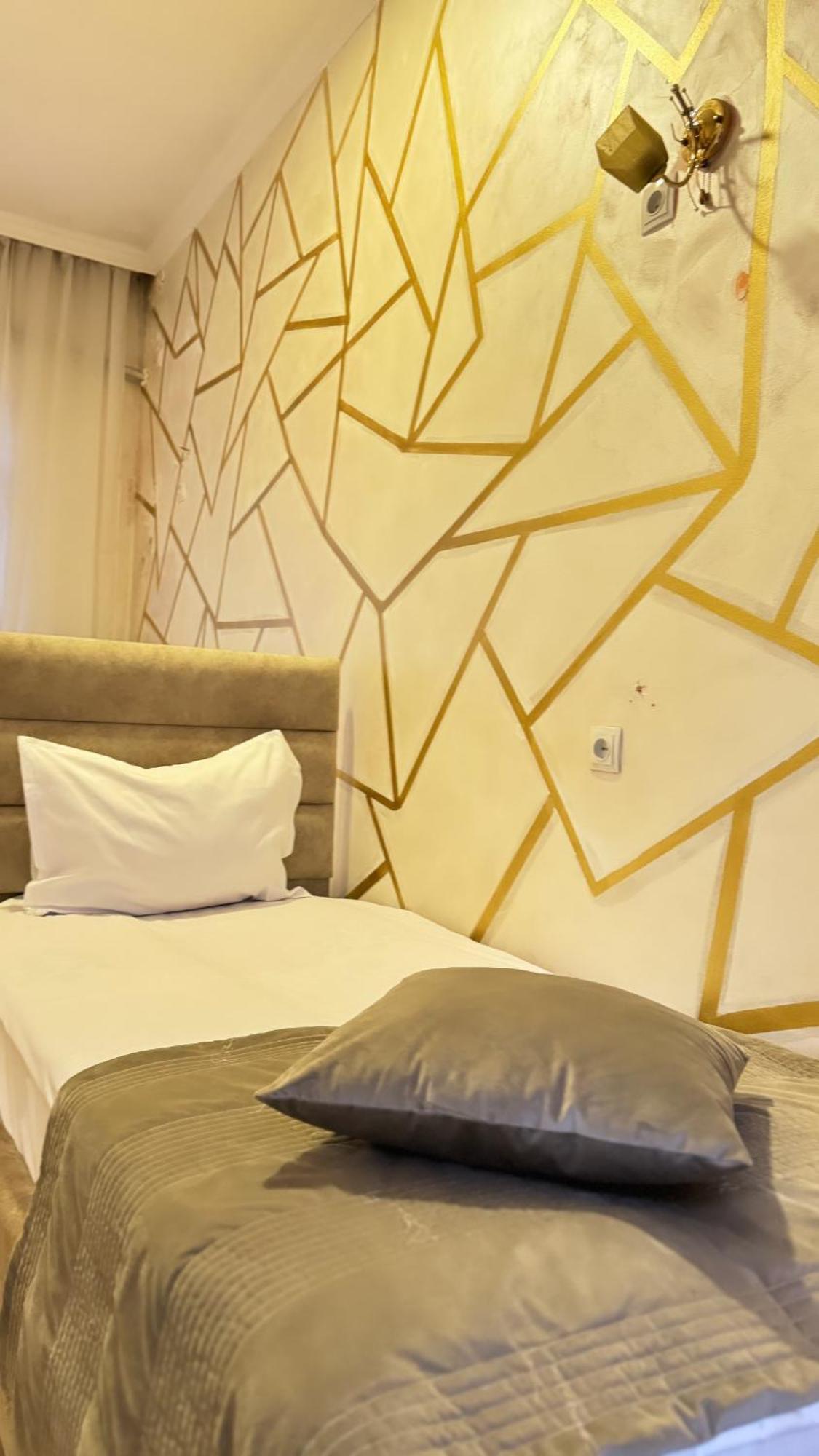 Yerevan Hotel חדר תמונה